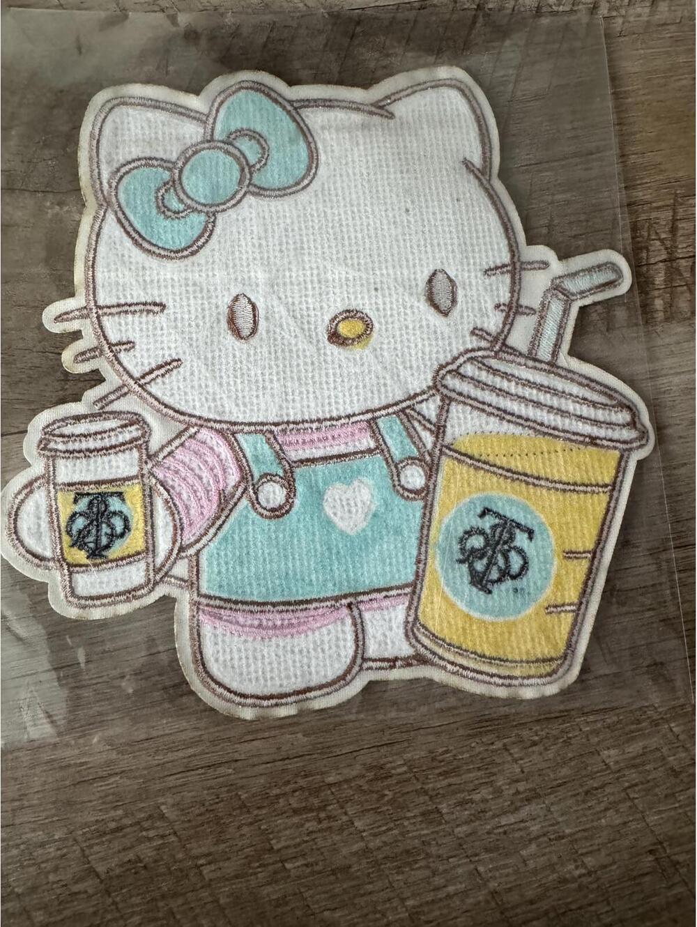 Hello Kitty Cartoon Character Embroidered Patch Set - Picture 2 of 2